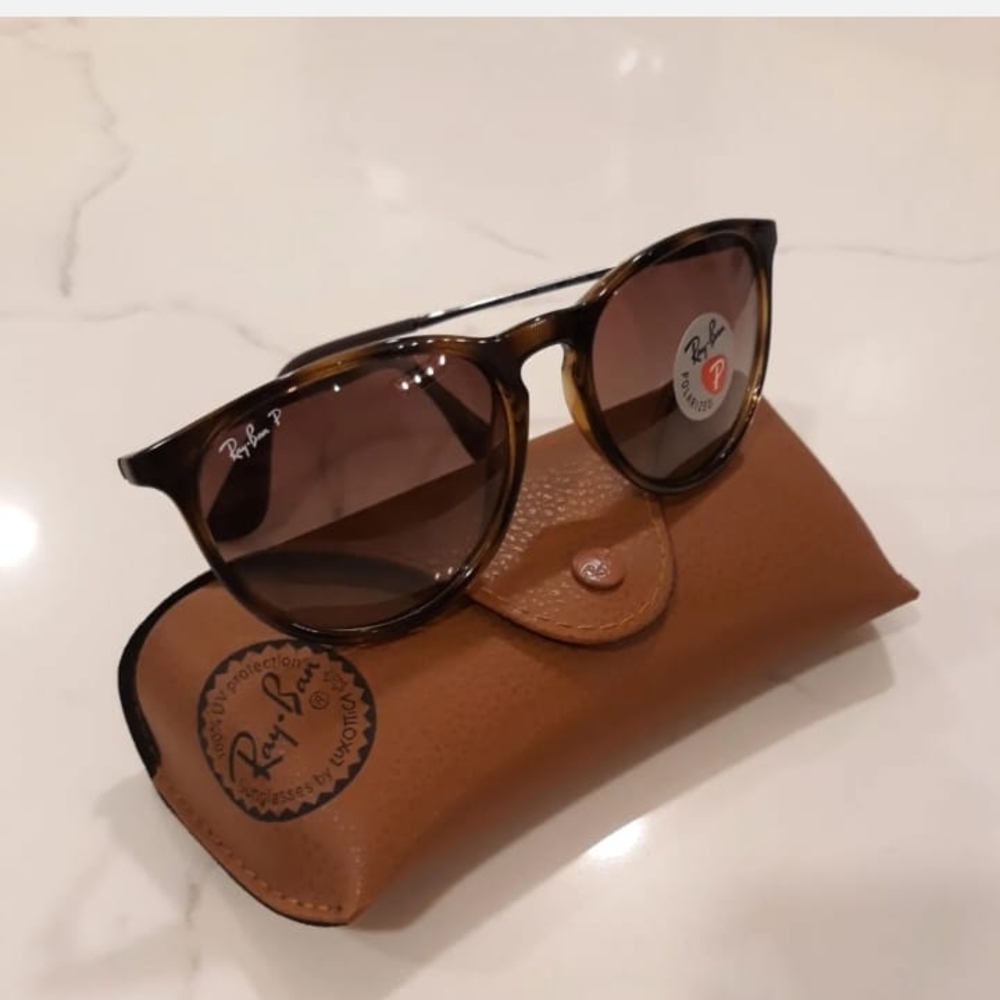 Ray-Ban Brown Sunglasses with Case